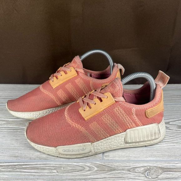 Adidas NMD Women’s Pink Peach Shoes Sneaker Size 6.5 - Picture 4 of 10